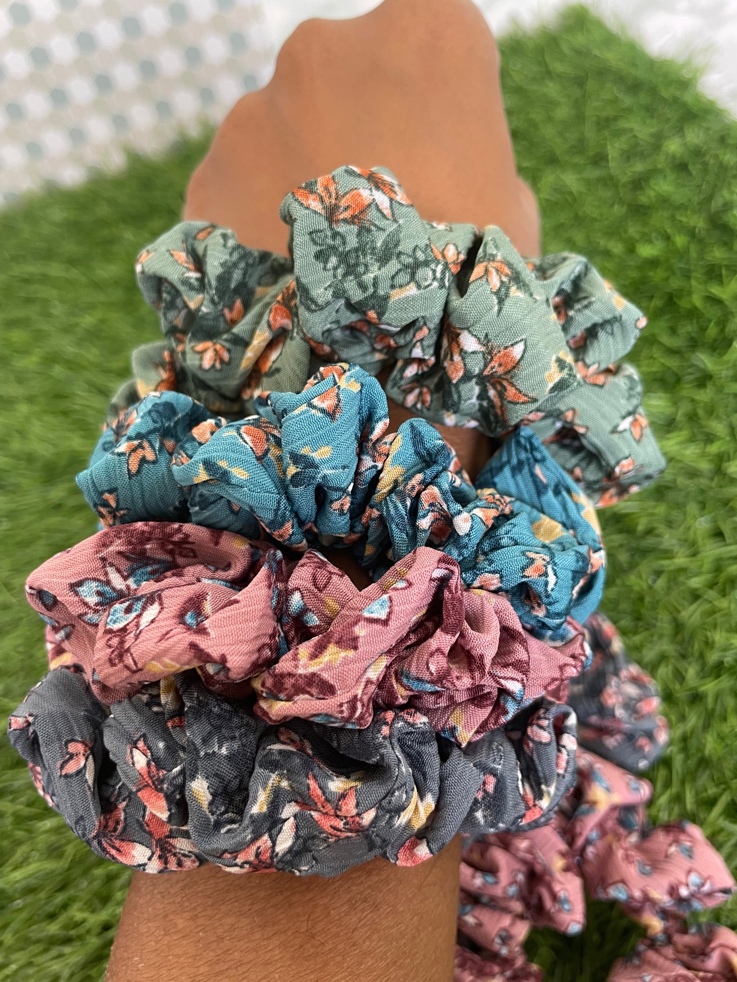 Pretty SCRUNCHIES