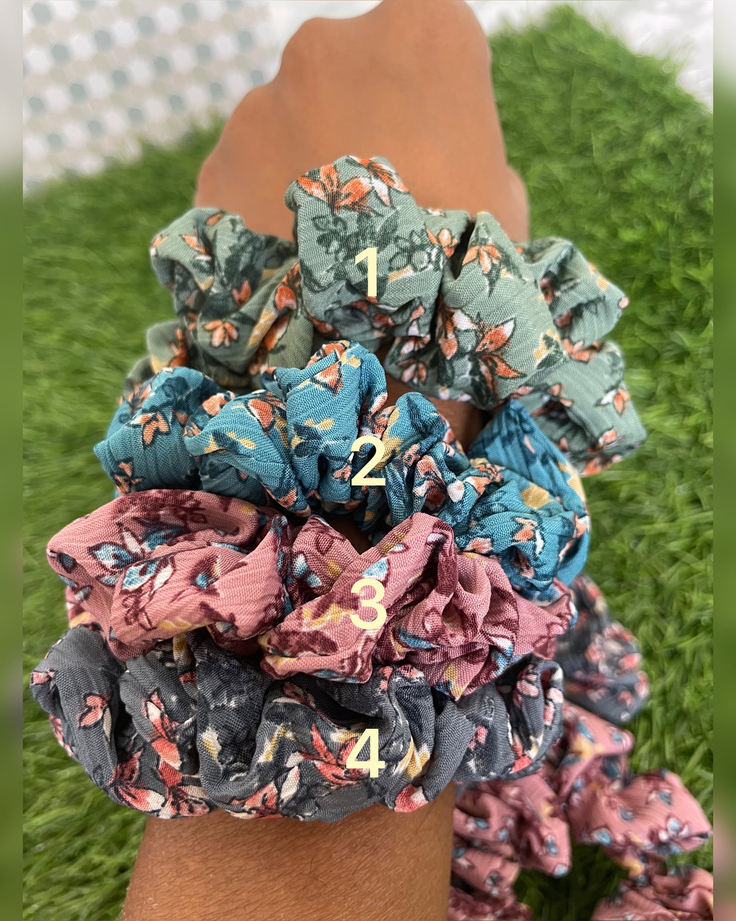 Pretty SCRUNCHIES