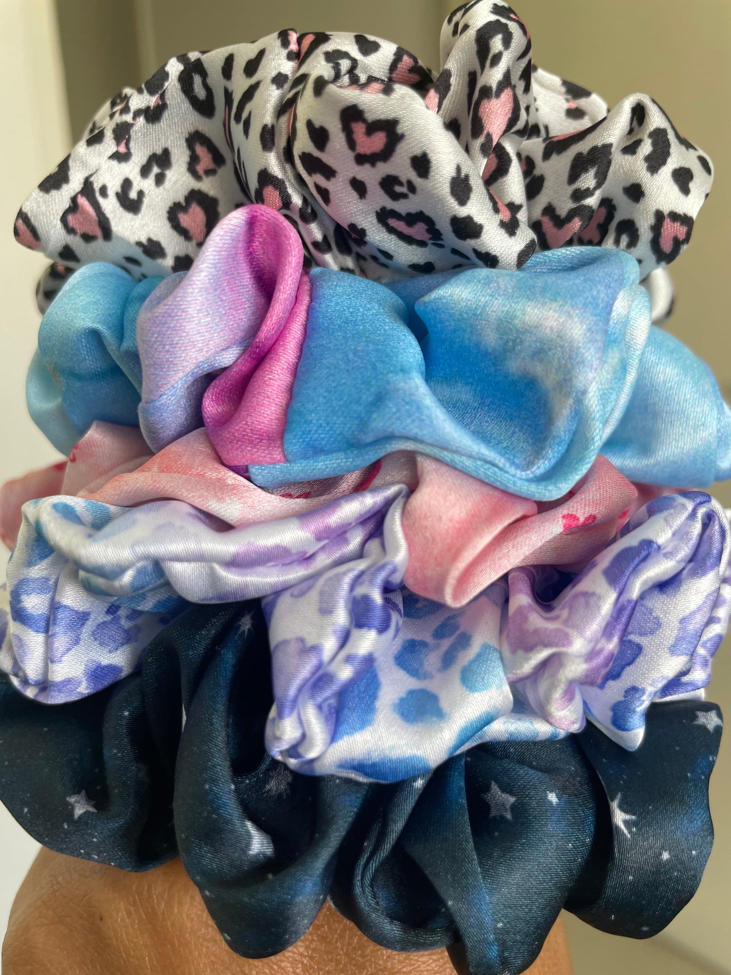 Combo Pack Of 5 Regular Scrunchies